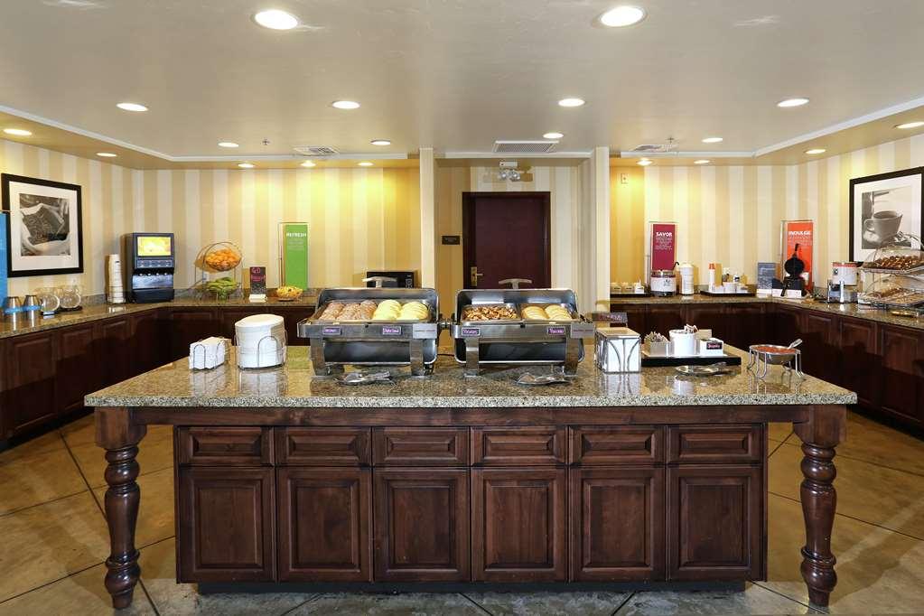Hampton Inn & Suites Tucson Mall Exterior photo